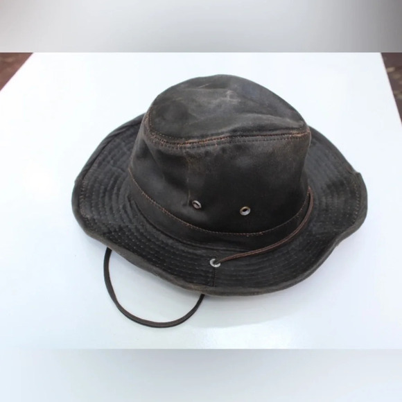 Connie’s women’s hat - Picture 4 of 13